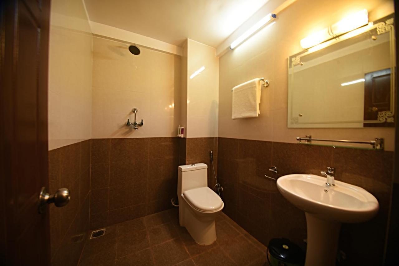 Karma Hotel Nepal Katmandou Extérieur photo