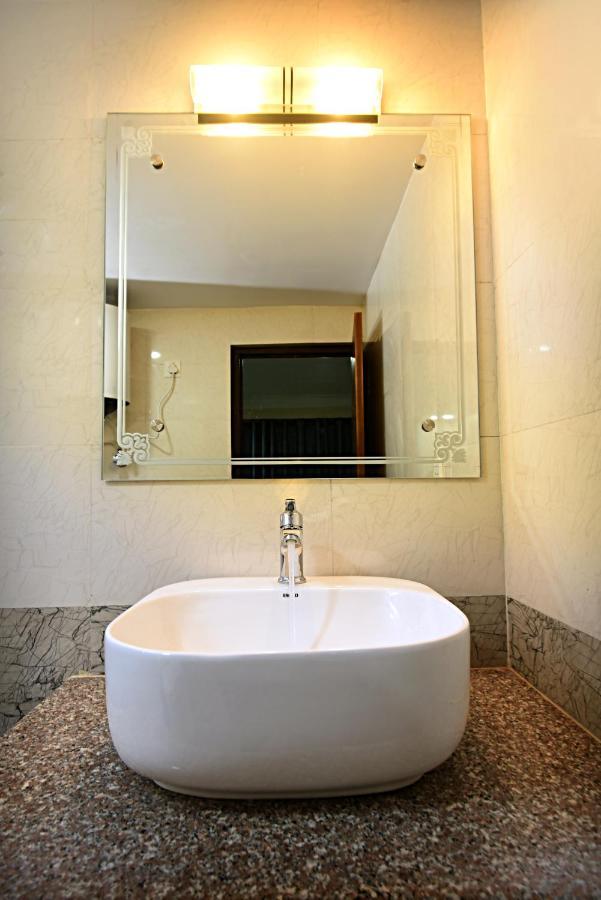 Karma Hotel Nepal Katmandou Extérieur photo