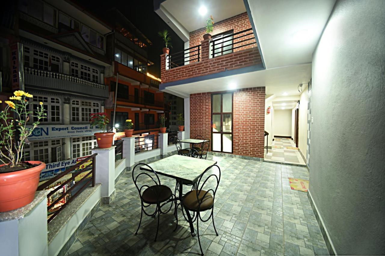 Karma Hotel Nepal Katmandou Extérieur photo