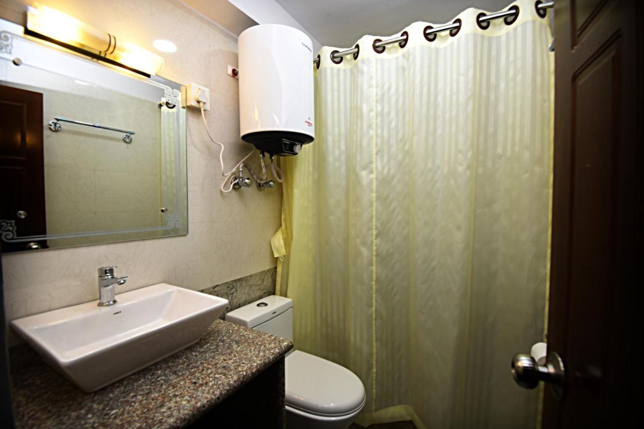 Karma Hotel Nepal Katmandou Extérieur photo