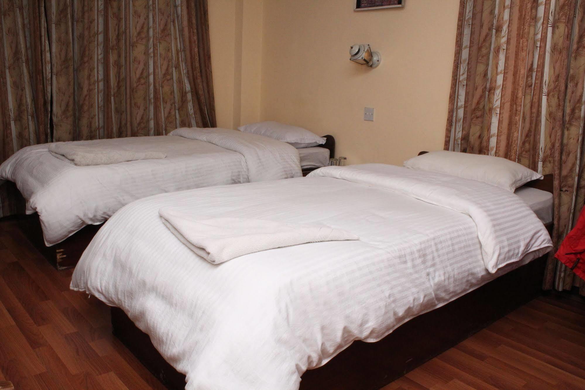 Karma Hotel Nepal Katmandou Extérieur photo